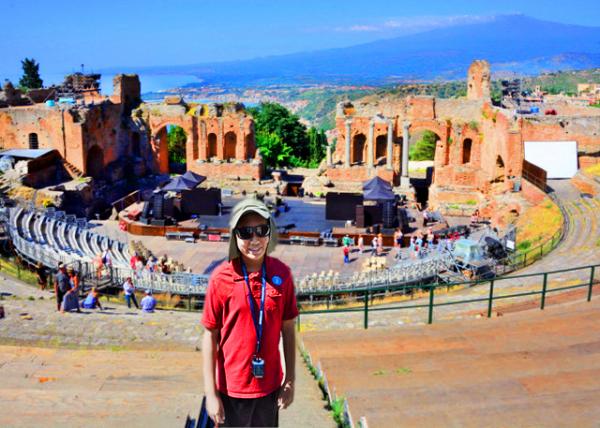 2015-07-02_Taormina_Greek Theatre w Mt. Etna in the Background ��ϣ���糡�뱳��İ����ɻ�ɽ-10001.jpg