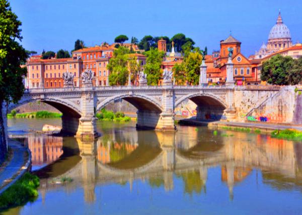 2015-07-05_St. Peter's Basilica & Ponte Umberto I on the Tiber-20001.JPG