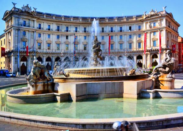 2015-07-04_Piazza della Repubblica_Fountain of the Naiads ���͹㳡��ˮ��Ů��Ȫ-40001.JPG