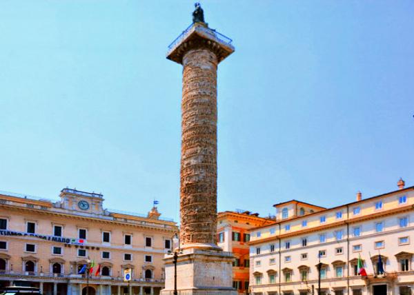2015-07-05_Piazza Colonna_Column of Marcus Aurelius �����㳡�����ɡ�����������0001.JPG