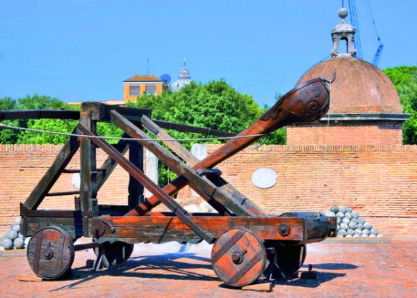 13_2015-07-05_Castel Sant'Angelo_Roman Catapult @ Bastion of St. Mark ʥ���˱���0001.JPG