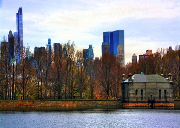 2016-04-11_Jacqueline Kennedy Onassis Reservoir @ Central Park Looking South_Gatehouse ��¥0001.JPG