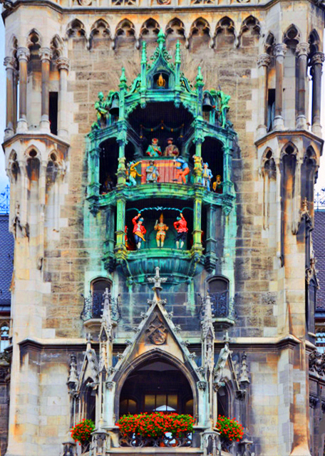 2017-07-03_Neues Rathaus_Glockenspiel ���-90001.JPG