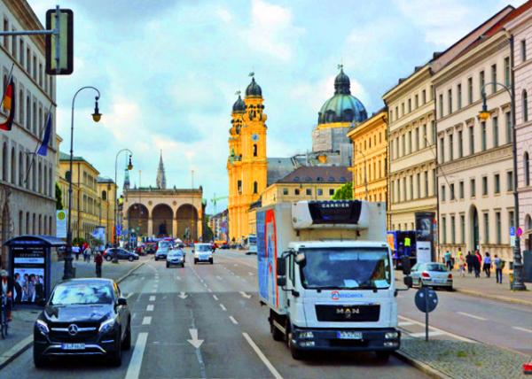 2017-07-03_Brienner Straße ���ּ{���0001.JPG