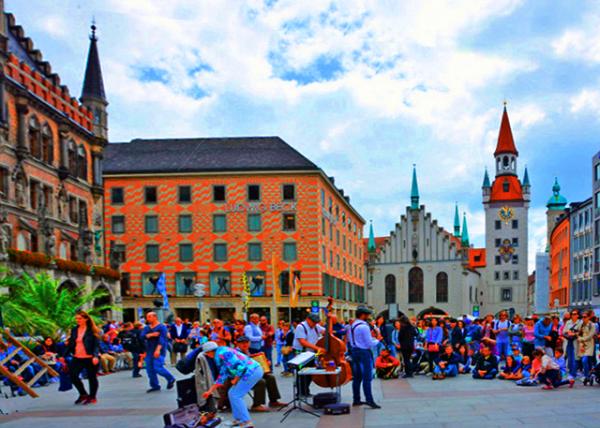 2017-07-03_Marienplatz �����㳡0001.JPG