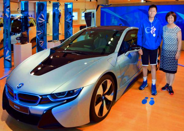 2017-07-03_BMW i8 from $143400 ����i8���$ 1434000001.JPG