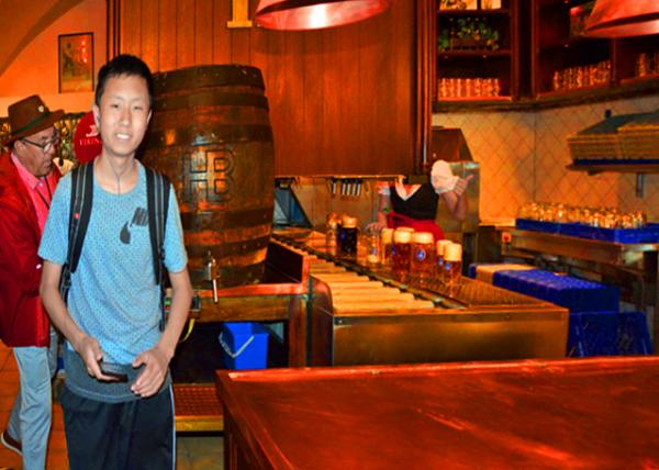 2017-07-03_Hofbraeuhaus_Beer Barrel ơ��Ͱ0001.JPG