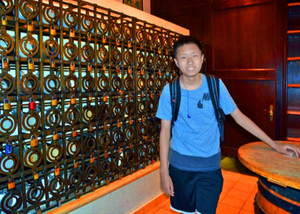 2017-07-03_Hofbraeuhaus_Patron's Mugs Stored under Lock  & Key ���泣��ơ�Ʊ��Ĵ�������-10001.JPG