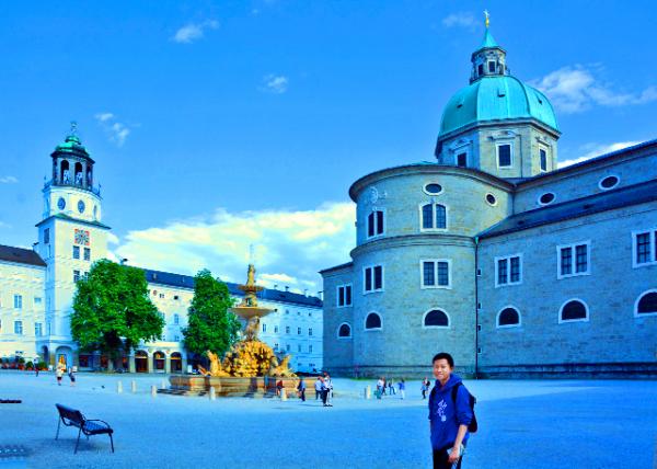 2017-07-03_Domplatz in the Heart of the Baroque Historic District ����ù㳡0001.JPG