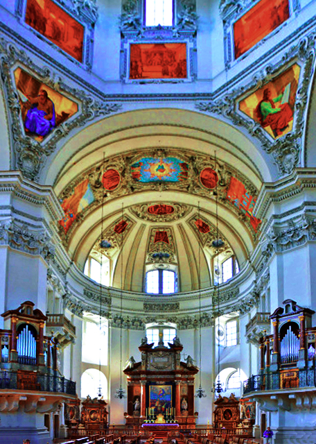 1778009800537145.jpg 2017-07-04_Salzburger Dom_Mozart used to be the organist for the Salzburg Cathedral-20001.JPG