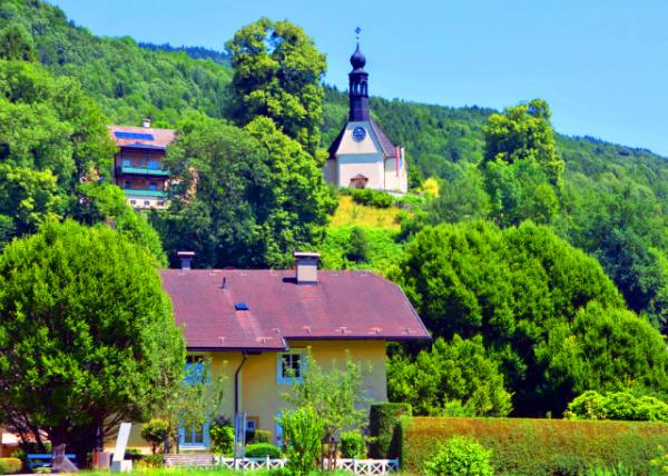 2017-07-05_Mondsee_Residential Area �������������-20001.JPG