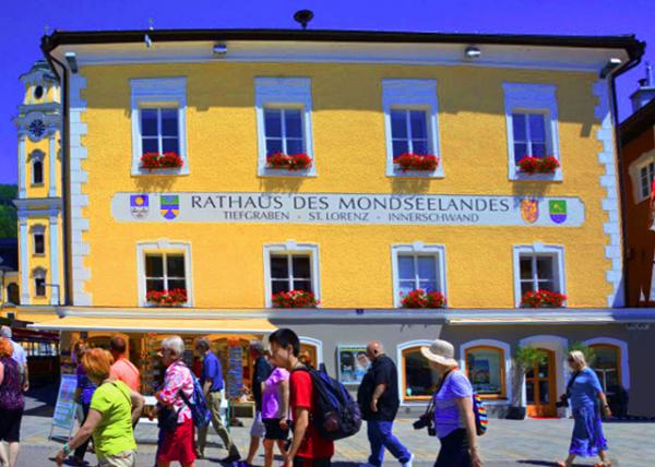 2017-07-05_Mondsee_Rathaus0001.JPG