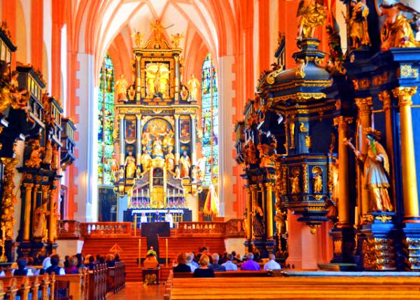 2017-07-05_Mondsee_St Michael Basilica_High Altar0001.JPG