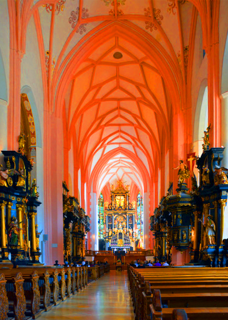 2017-07-05_Mondsee Abbey_Interior w Gothic Vaults (15C) ʮ�����͸���ʽ񷶥0001.JPG