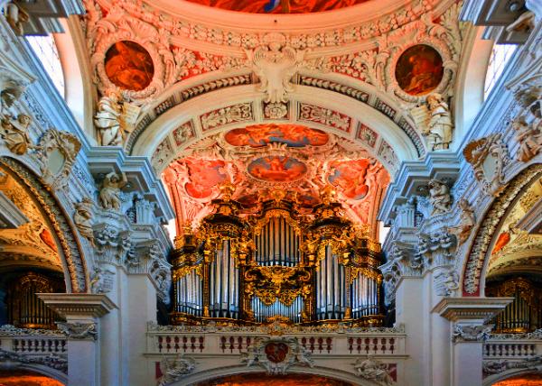 2017-07-06_St. Stephen's Cathedral_17,774 Organ-10001.jpg