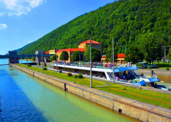 2017-07-06_DE_Jochenstein Lock-20001.JPG