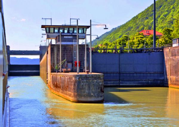 2017-07-06_DE_Jochenstein Lock-40001.JPG