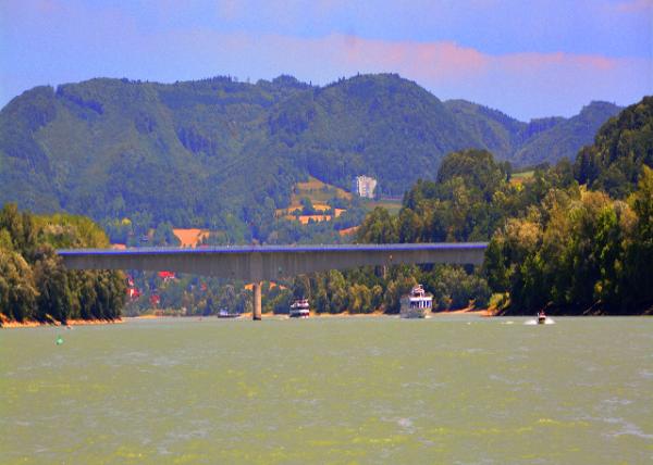 2017-07-08_Melker Donaubr��cke ÷���˶�觺Ӵ���-10001.JPG