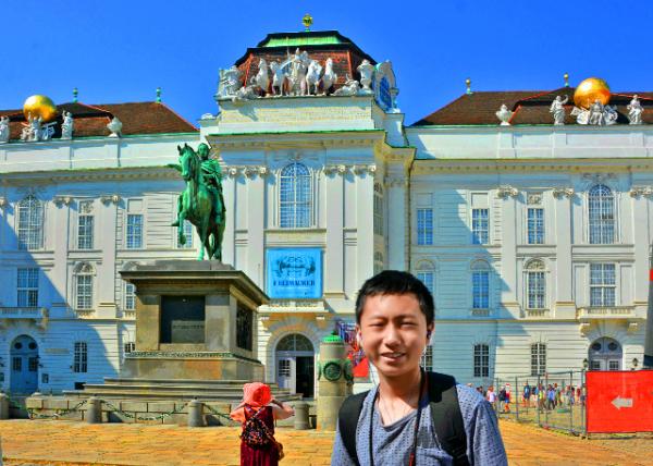2017-07-09_Josefsplatz_State Hall of the Austrian National Library-10001.jpg