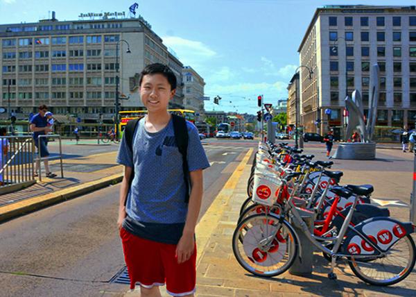2017-07-09_Kärntner Straße, One of the Most famous Streets in the Center of Vienna-20001.jpg