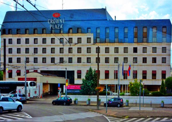 20_2017-07-10_Crowne Plaza Bratislava ������˹�����ʹڼ��վƵ�0001.JPG