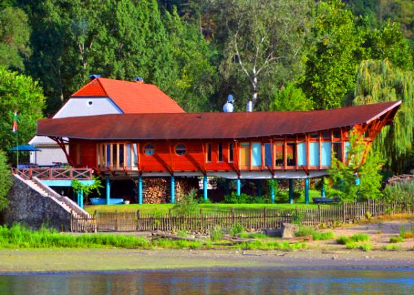 2017-07-10_Danube_House-20001.JPG