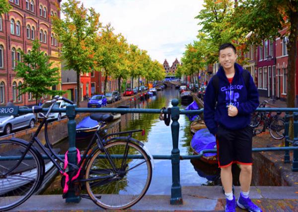02_2017-08-15_Canal_ Begijnnebrug Bridge over  Bakenes Canal0001.JPG