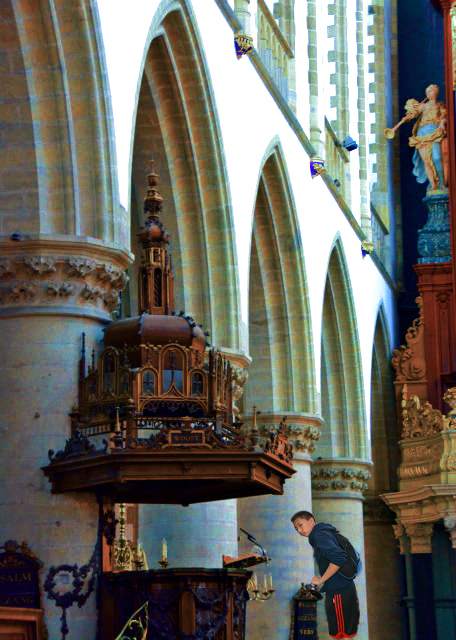 13_2017-08-15_Grote Kerk Great Church_Pulpit-10001.jpg