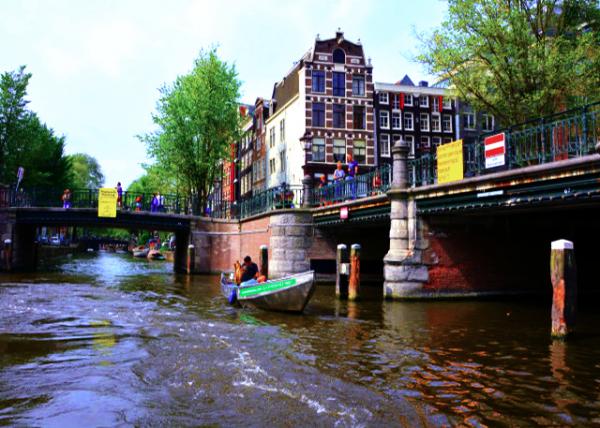 33_2017-08-16_Canal Singel_Mirakelbrug ��۔��-20001.JPG