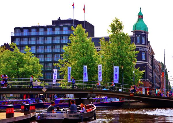 34_2017-08-16_Canal Singel_Park Centraal Amsterdam ��ķ˹�ص����빫�@�Ƶ�0001.JPG