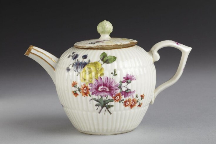 Teapot and Cover top image