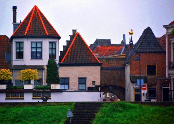 2017-08-17_Zaltbommel_Old Waterpoort �ϺӸ�0001.JPG