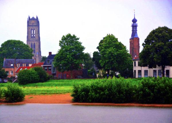 05_2017-08-17_Zaltbommel_St Maartenskerk & Gasthuistoren ʥ����������ԭҽԺ�������¥-20001.JPG