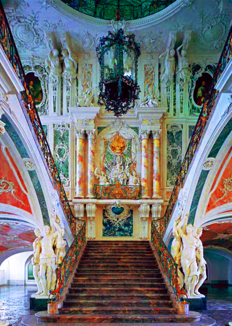 2017-08-18_Rococo Staircase-10001.JPG
