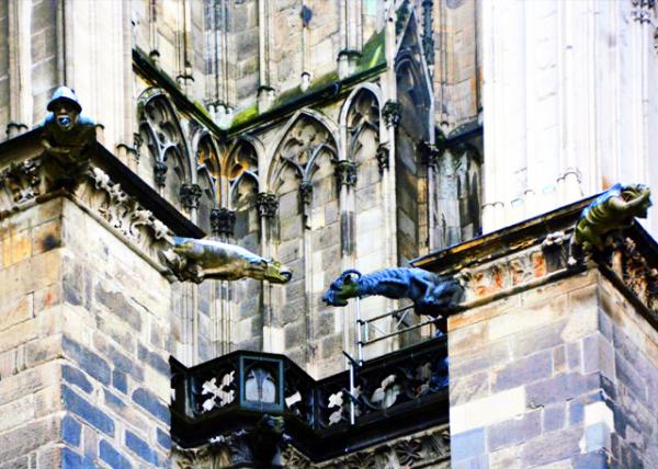 08_2017-08-18_Kölner Dom_Gargoyles ʯ���-10001.JPG