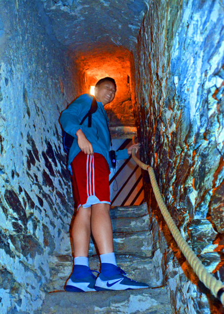 16_2017-08-19_Stairway from Chapel to Armory ������õ���е���¥��0001.JPG