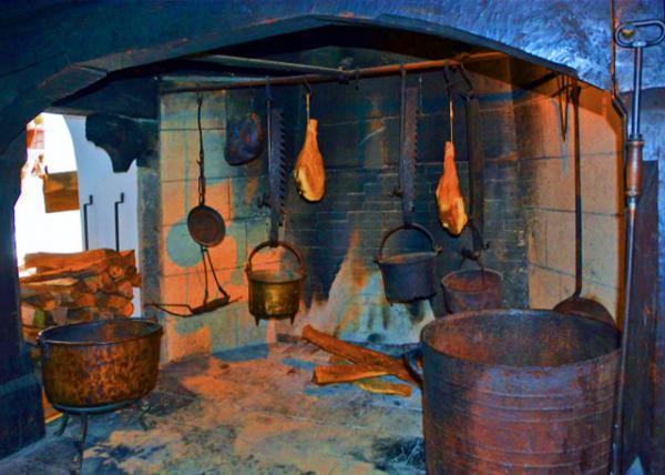 25_2017-08-19_Kitchen_Fireplace ��¯0001.JPG