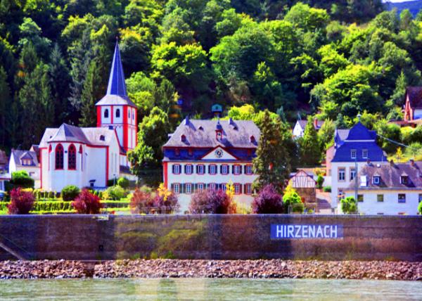 18_2017-08-19_Hirzenach_St Bartholomew Catholic Church & Pier0001.JPG