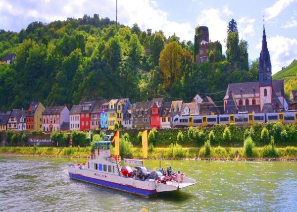 11_2017-08-19_Niederheimbach_Village Ctr0001.JPG
