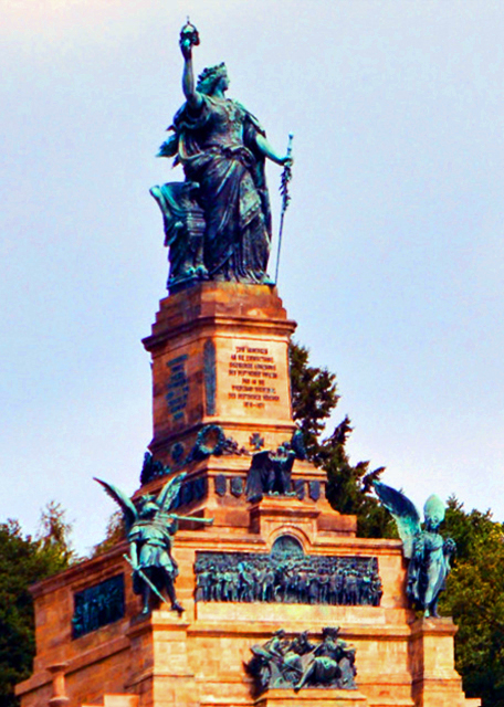 01_2017-08-19_Assmannshausen_Niederwalddenkmal ��˹��˹��ɭ���۹����0001.JPG