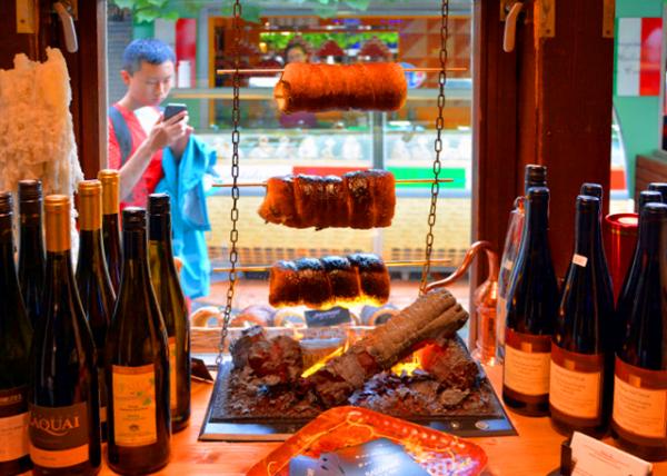 15_2017-08-19_Baumstriezel or Chimney Cake �̴ѵ���-10001.JPG