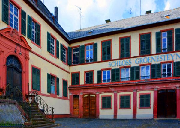 19_2017-08-19_Bldg_Schloss Groenesteyn ������˹͡��0001.JPG