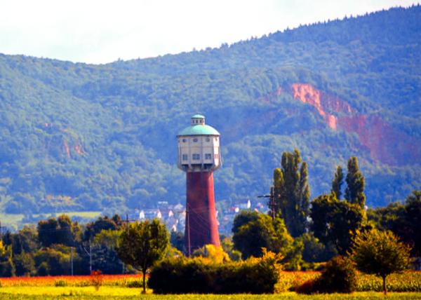 2017-08-20_Edingen-Neckarhausen_Water Tower ������-�ڿ���ɭˮ��0001.JPG