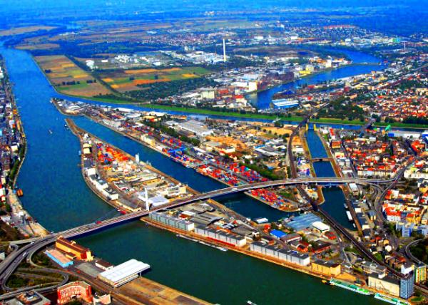 2017-08-20_Luftbild_Hafen_Panorama of Mannheim ����ķȫ��0001.JPG