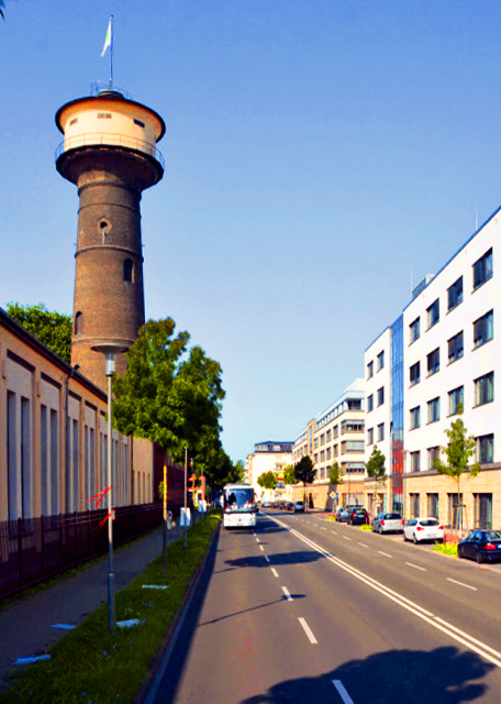 2017-08-20_Mannheim_Lanz-Wasserturm of the European in John Deere Built in 1900Լ���϶�ŷ�޹���ˮ��0001.JPG