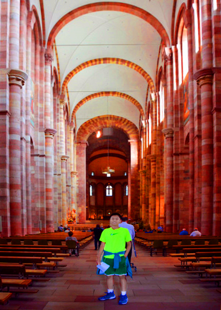 10_2017-08-20_Cathedral_Interior Looking East �����ھ�0001.JPG