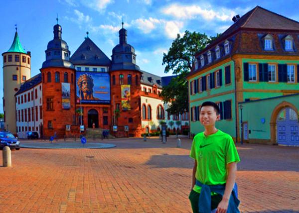 05_2017-08-20_Historical Museum of the Palatinate @ the Cathedral Square ����ù㳡���շ�������ʷ�����-10001.JPG