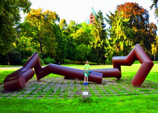 19_2017-08-20_Sculpture_Giro-Porta by Franz M��ller-Steinfurth @ Domgarten ����û�԰����ת��0001.JPG