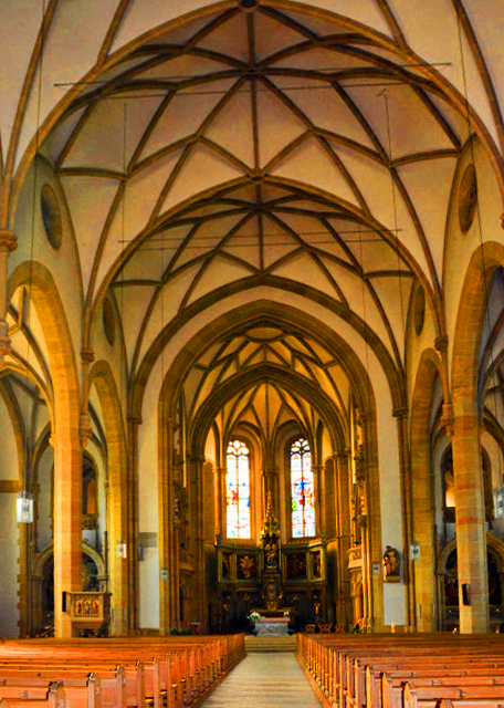 11_2017-08-20_St. Joseph's Parish Church_Nave-20001.JPG