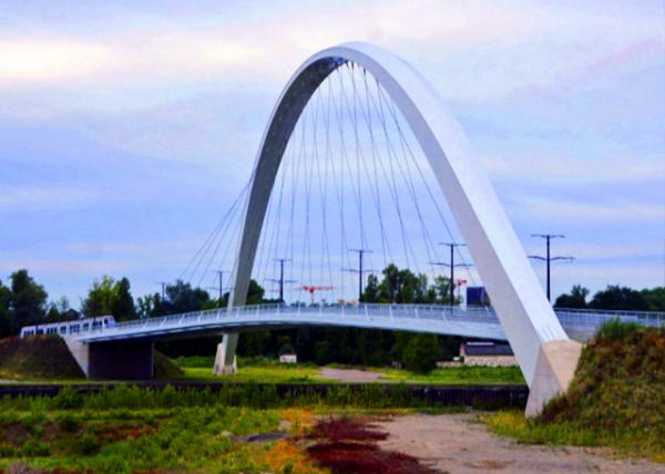 2017-08-21_Pedestrian Bridge ��������-20001.JPG